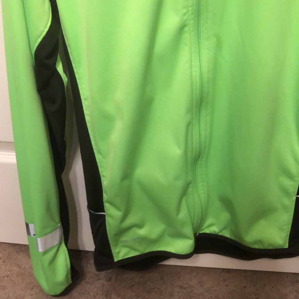 Jacket - Picture 2 of 3